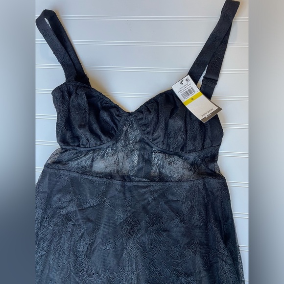 Danielle Bernstein Black Lace Dress - Picture 3 of 9